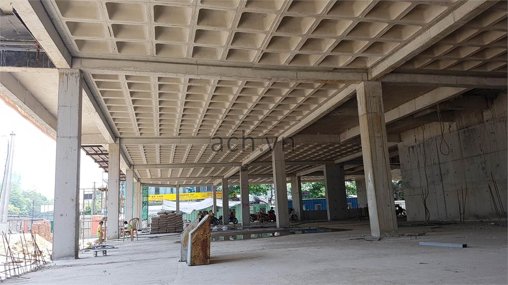 Hệ trần min v&agrave; đẹp, nh&agrave; thầu kh&ocirc;ng cần th&ecirc;m c&aacute;c c&ocirc;ng t&aacute;c ho&agrave;n thiện, chi phi ph&iacute; được cắt giảm th&ecirc;m đang kể