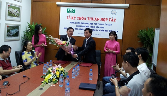 ACH K&yacute; Thoả Thuận Hợp T&aacute;c Trong Lĩnh Vực C&ocirc;ng Nghệ Mới