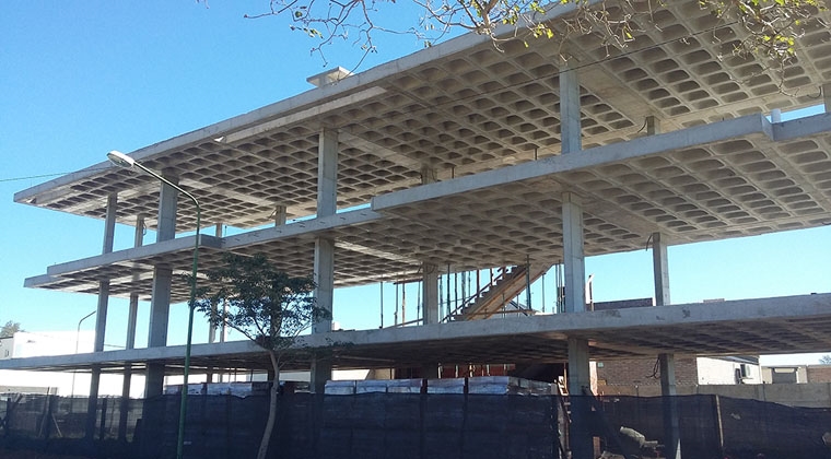 ACH - C&ocirc;ng Tr&igrave;nh Sử Dụng S&agrave;n &Ocirc; Cờ